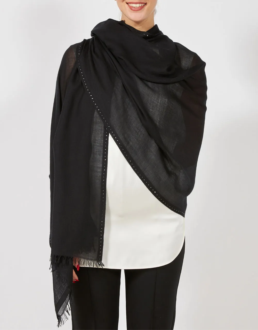    Stola gioiello in cashmere e seta | Nouvelle   