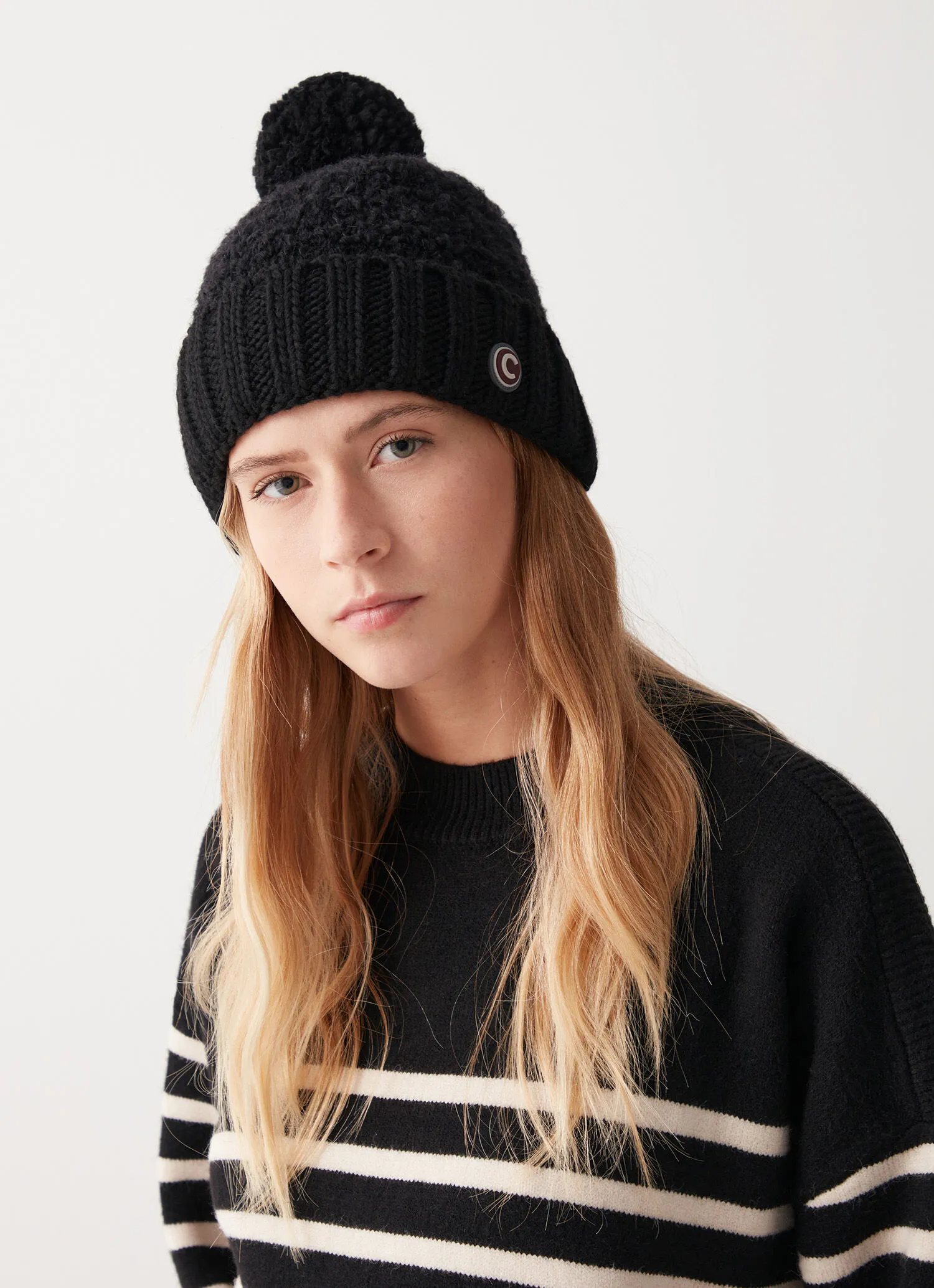 Unisex bouclé cap with pompon